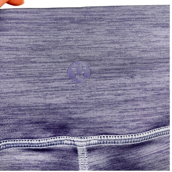 Lululemon Heathered Water Drop Midrise Capri Legging Size XS - Picture 4 of 5
